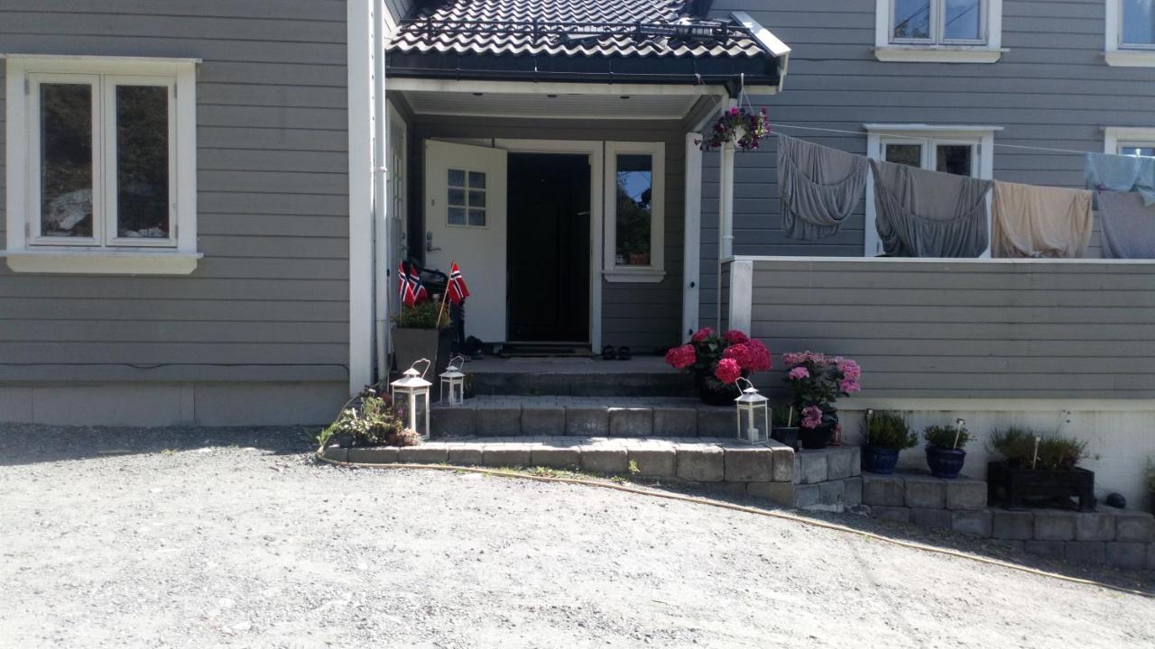 Nevervally B&B Grimstad  Exterior photo